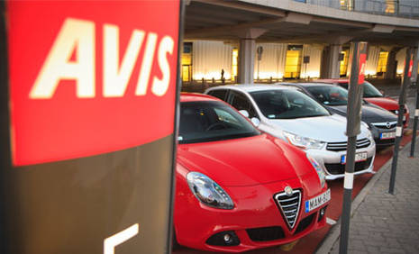 Coche en alquiler en Villanueva de Castellón (Villanueva de Castellon), España